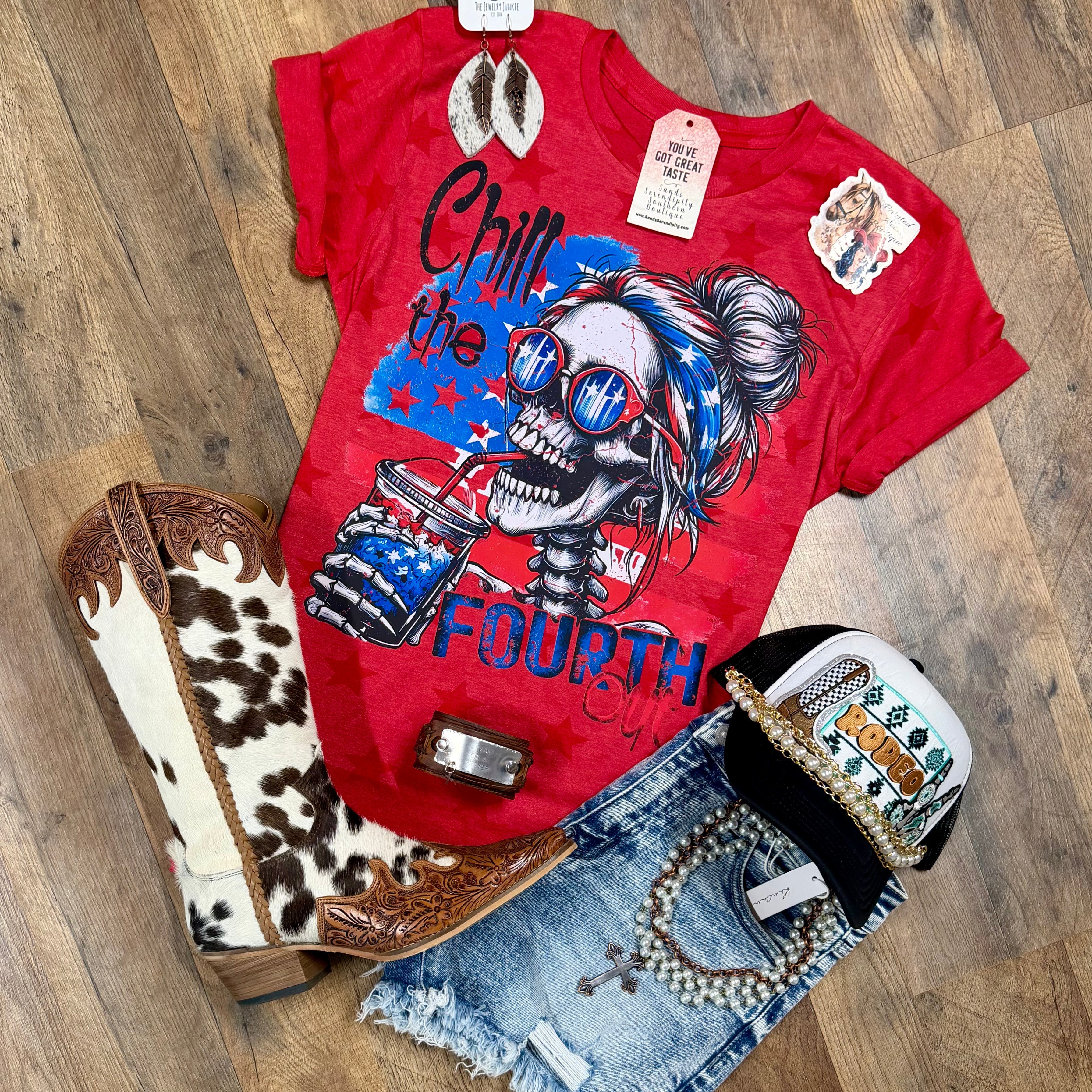 Chill The 4th Out | Patriotic Graphic T-Shirt