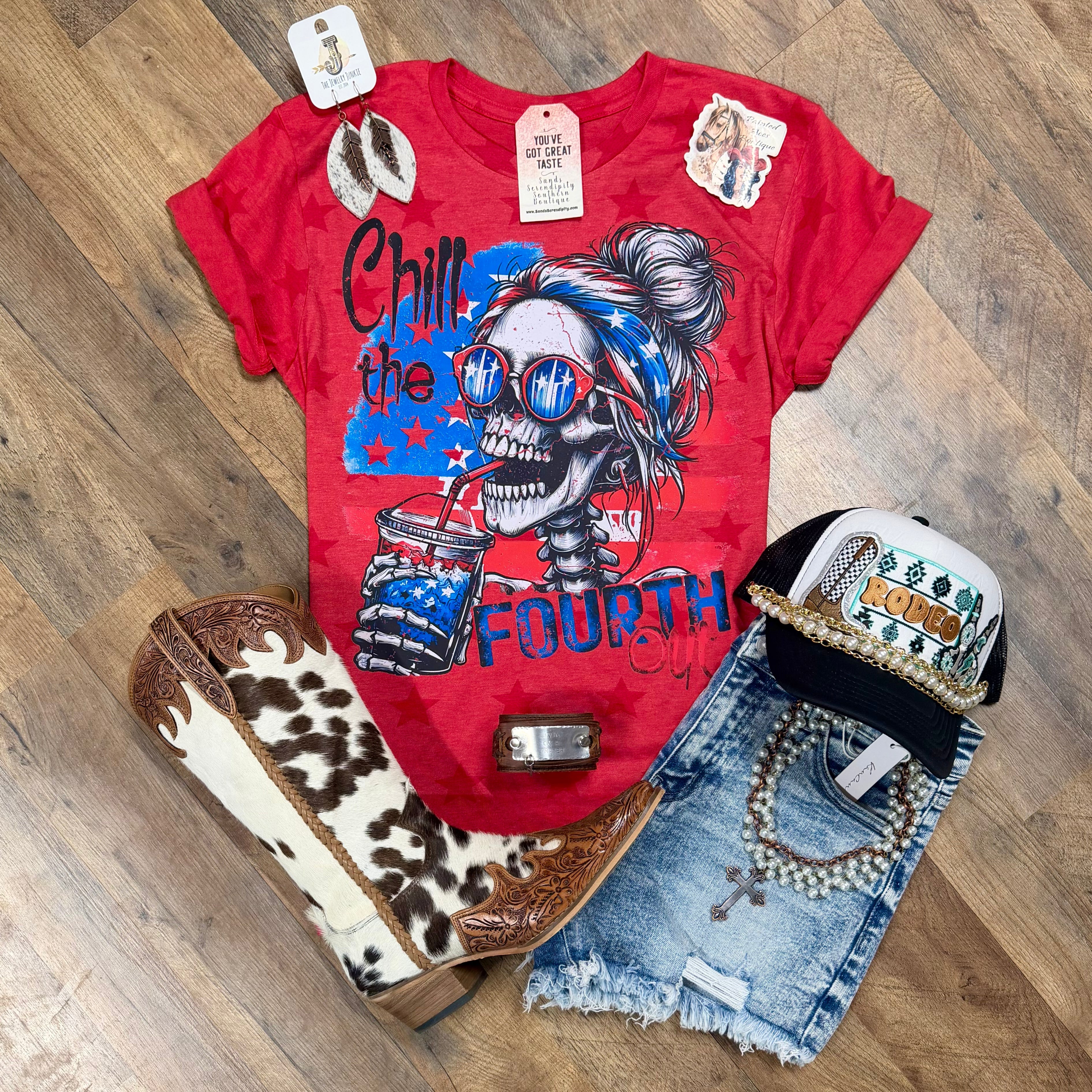 Chill The 4th Out | Patriotic Graphic T-Shirt